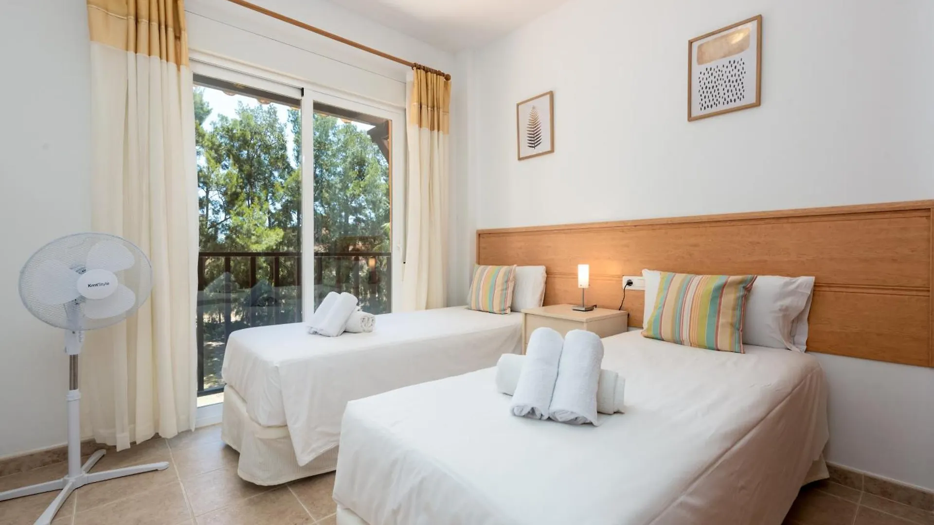 Casares Del Sol 2100 Apartman Spanyolország